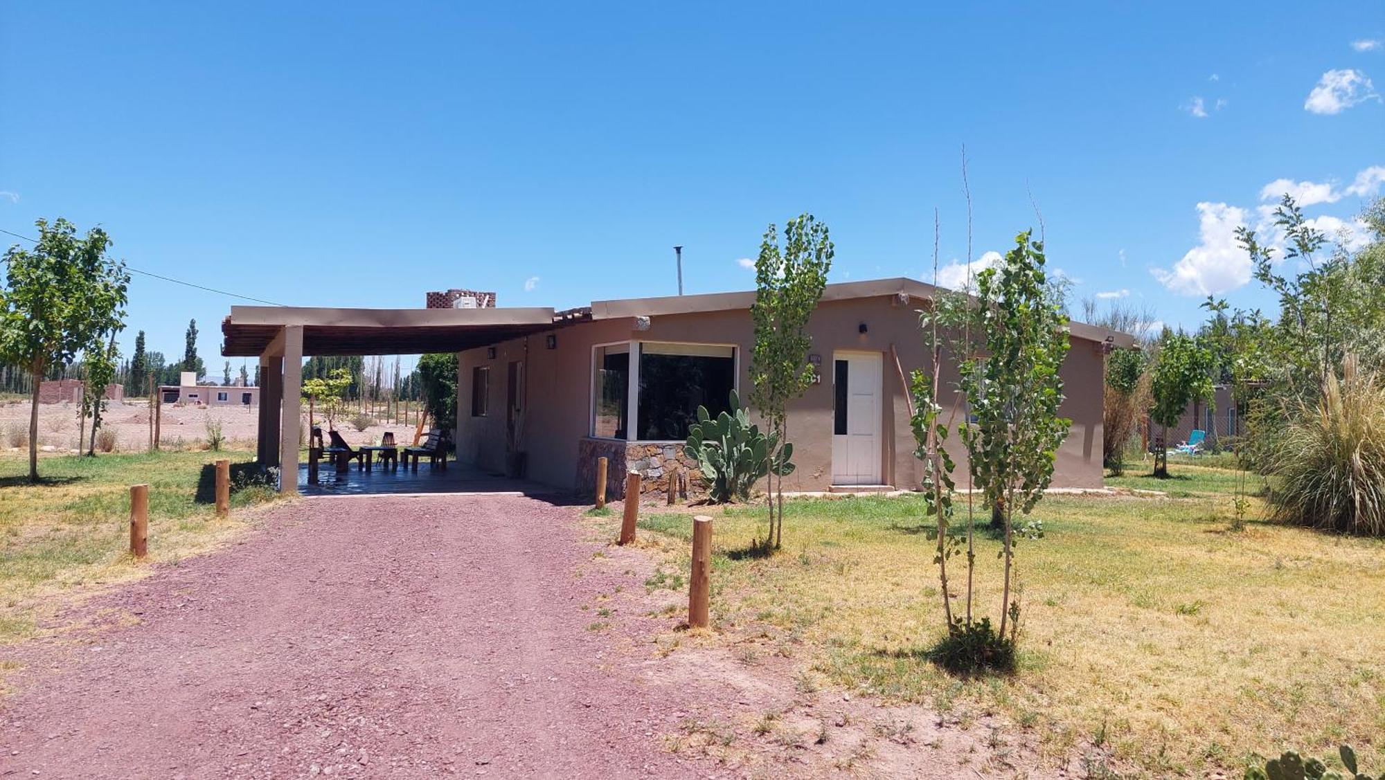 Cabanas El Aguaribay Barreal Exterior photo